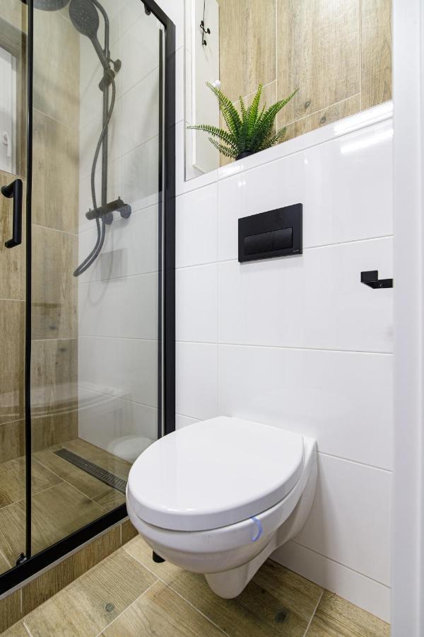 Apartment Hotel Stud Mb اوسترافا المظهر الخارجي الصورة
