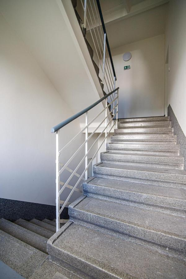 Apartment Hotel Stud Mb اوسترافا المظهر الخارجي الصورة