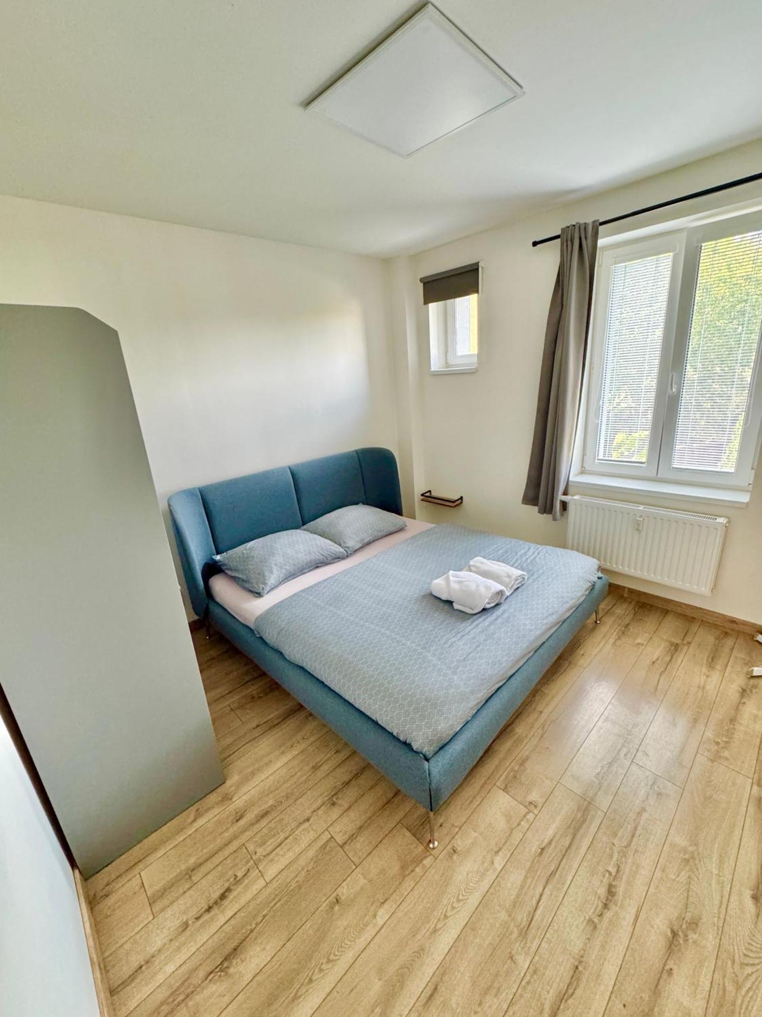 Apartment Hotel Stud Mb اوسترافا المظهر الخارجي الصورة
